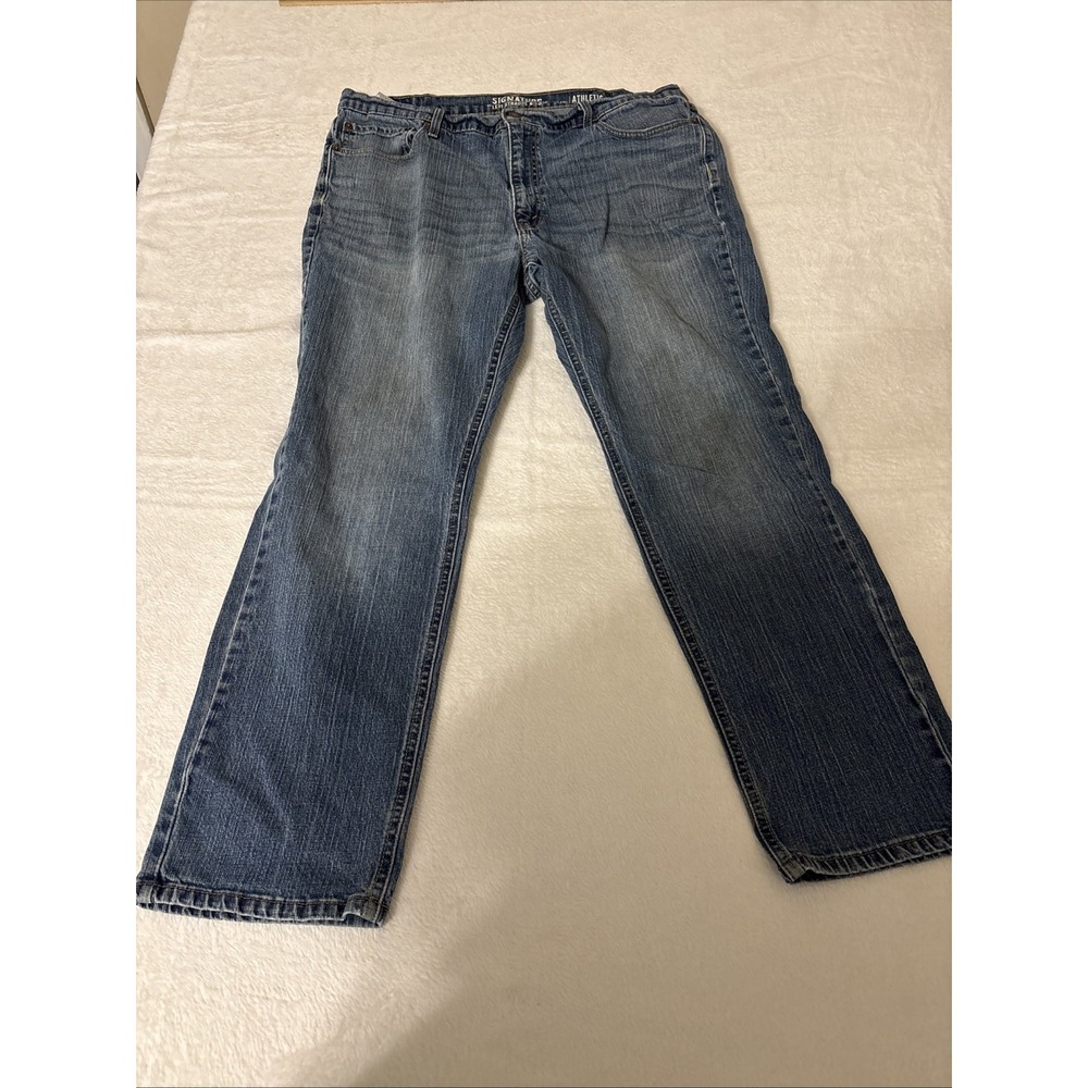 Signature Levi Strauss S67 Athletic Jeans Men's 40x32 Measured 38x32 Medium